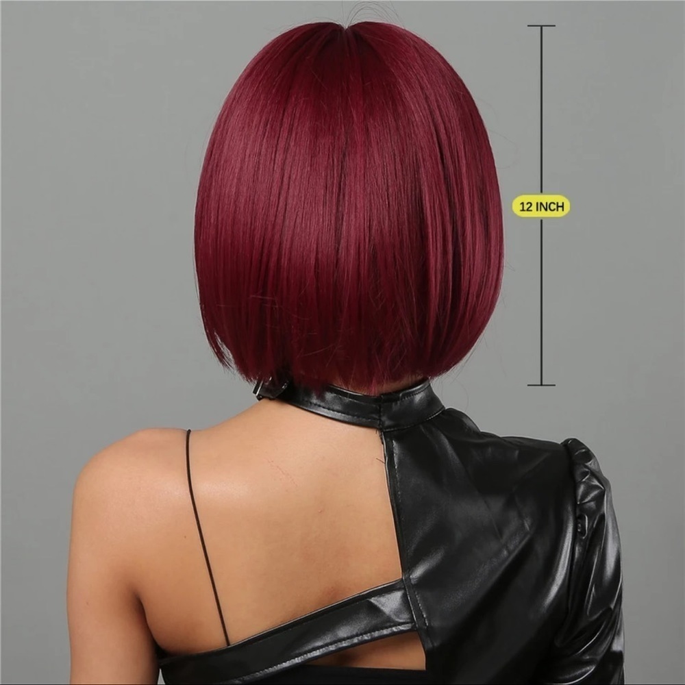 RED wig - Picture 3 of 8